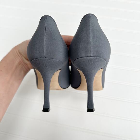 Manolo Blahnik Maysale Buckle Enamel Pump Crepe de Chine Silk Grey Heel - Picture 8 of 11